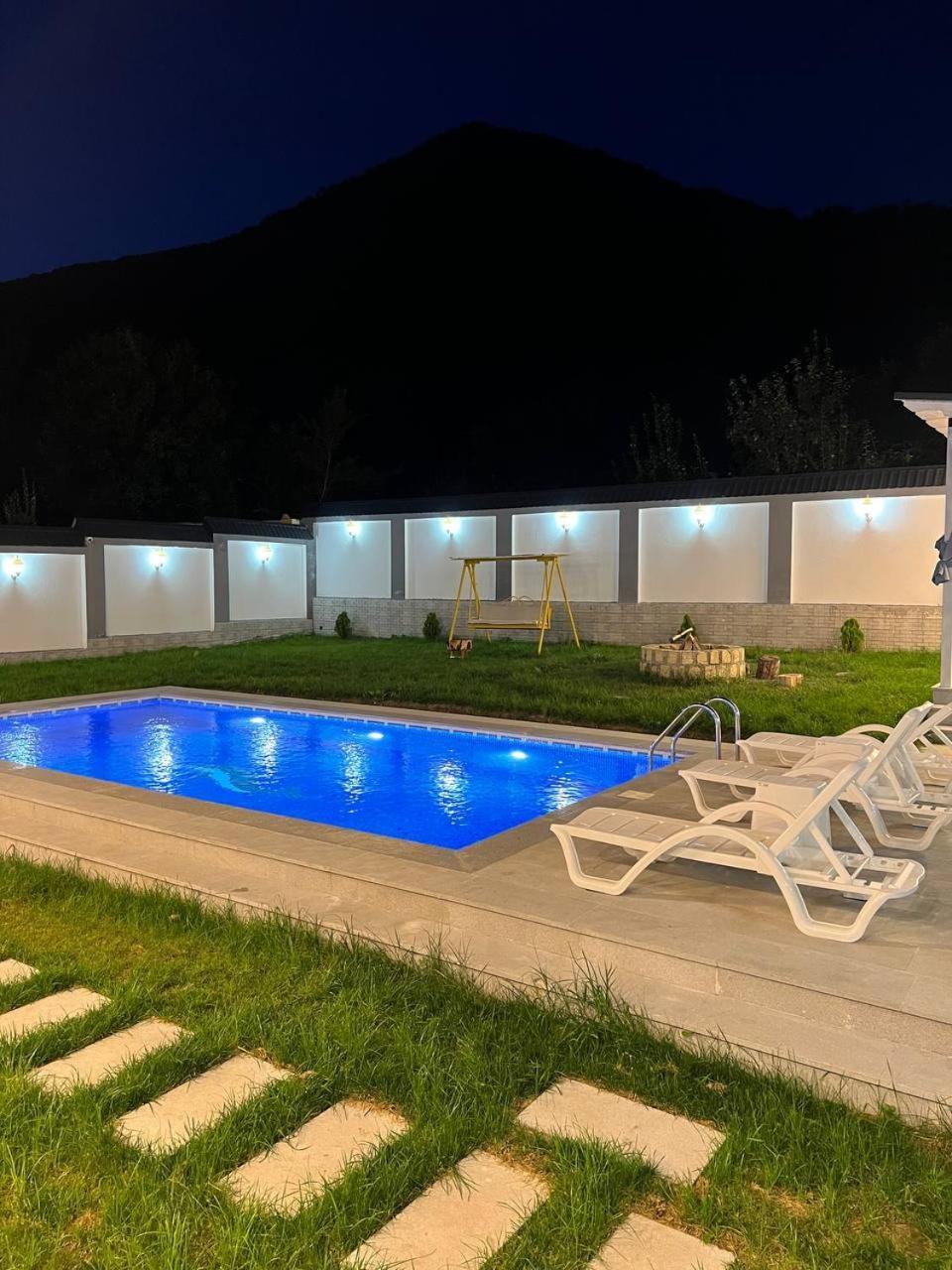 Qafqaz Mountside Chalet Gabala Exterior foto